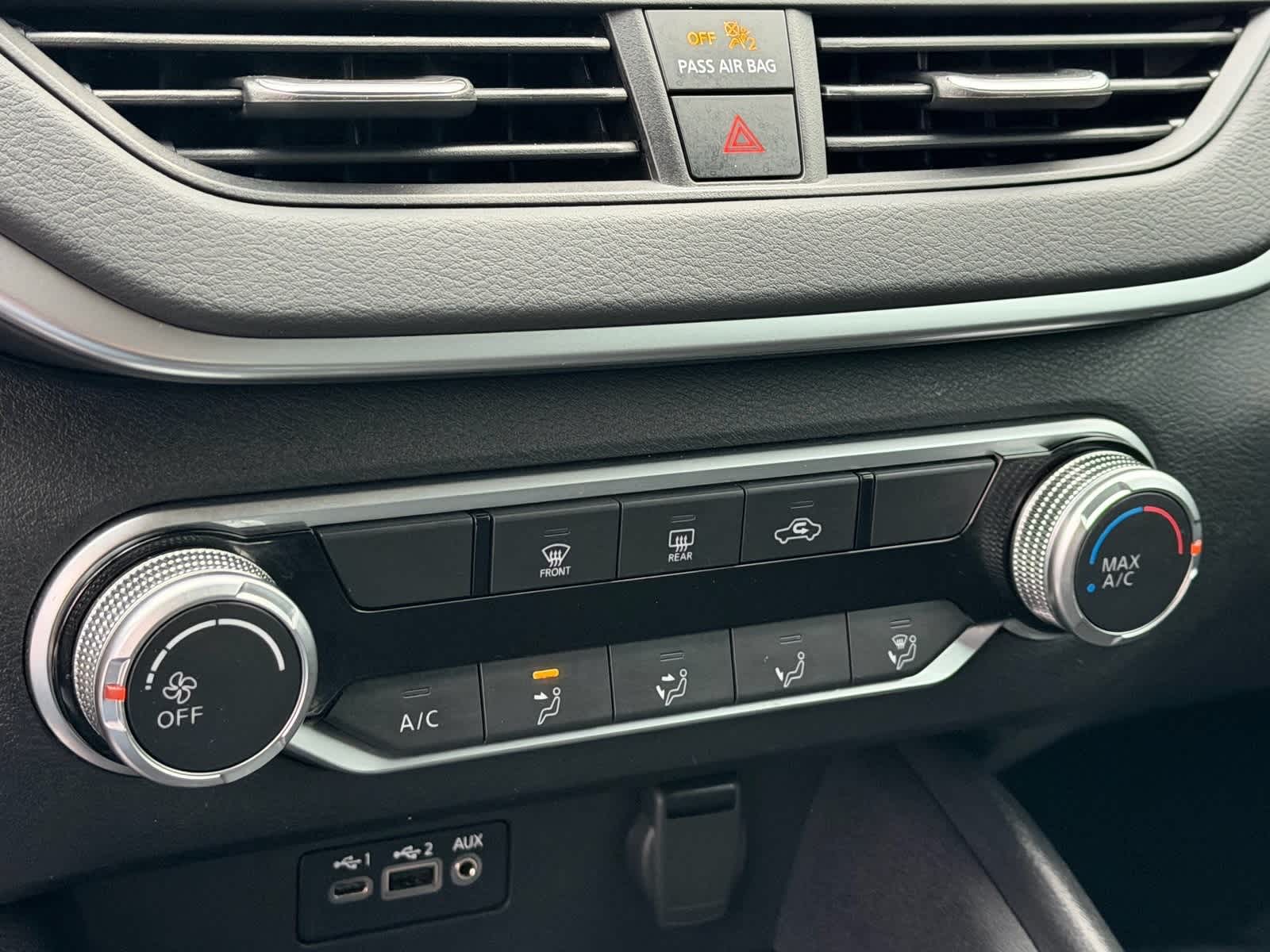 Thumbnail: 2022 Nissan Altima - 23