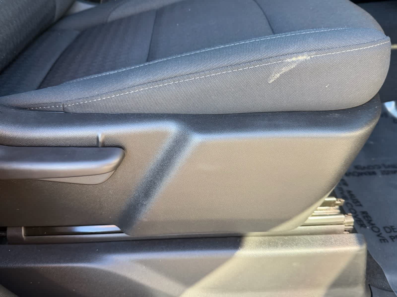 Thumbnail: 2022 Chevrolet Silverado 1500 - 14