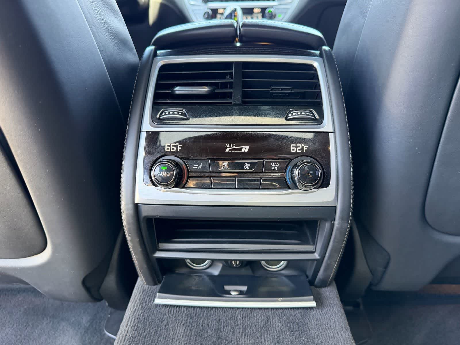 Thumbnail: 2019 BMW 7 Series - 20