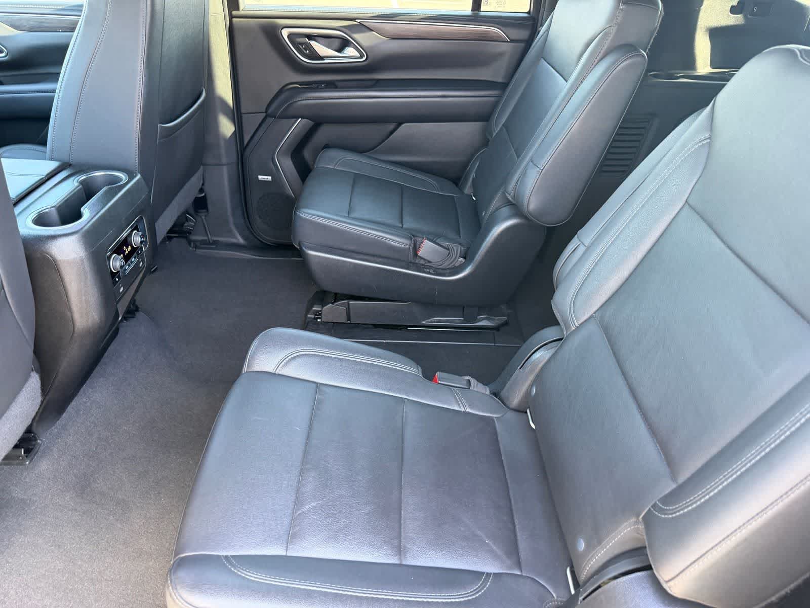 Thumbnail: 2022 Chevrolet Suburban - 13