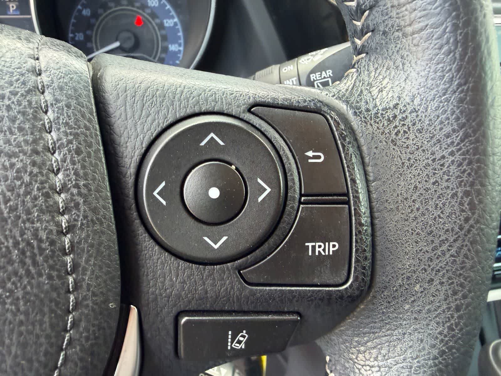 Thumbnail: 2018 Toyota Corolla iM - 14
