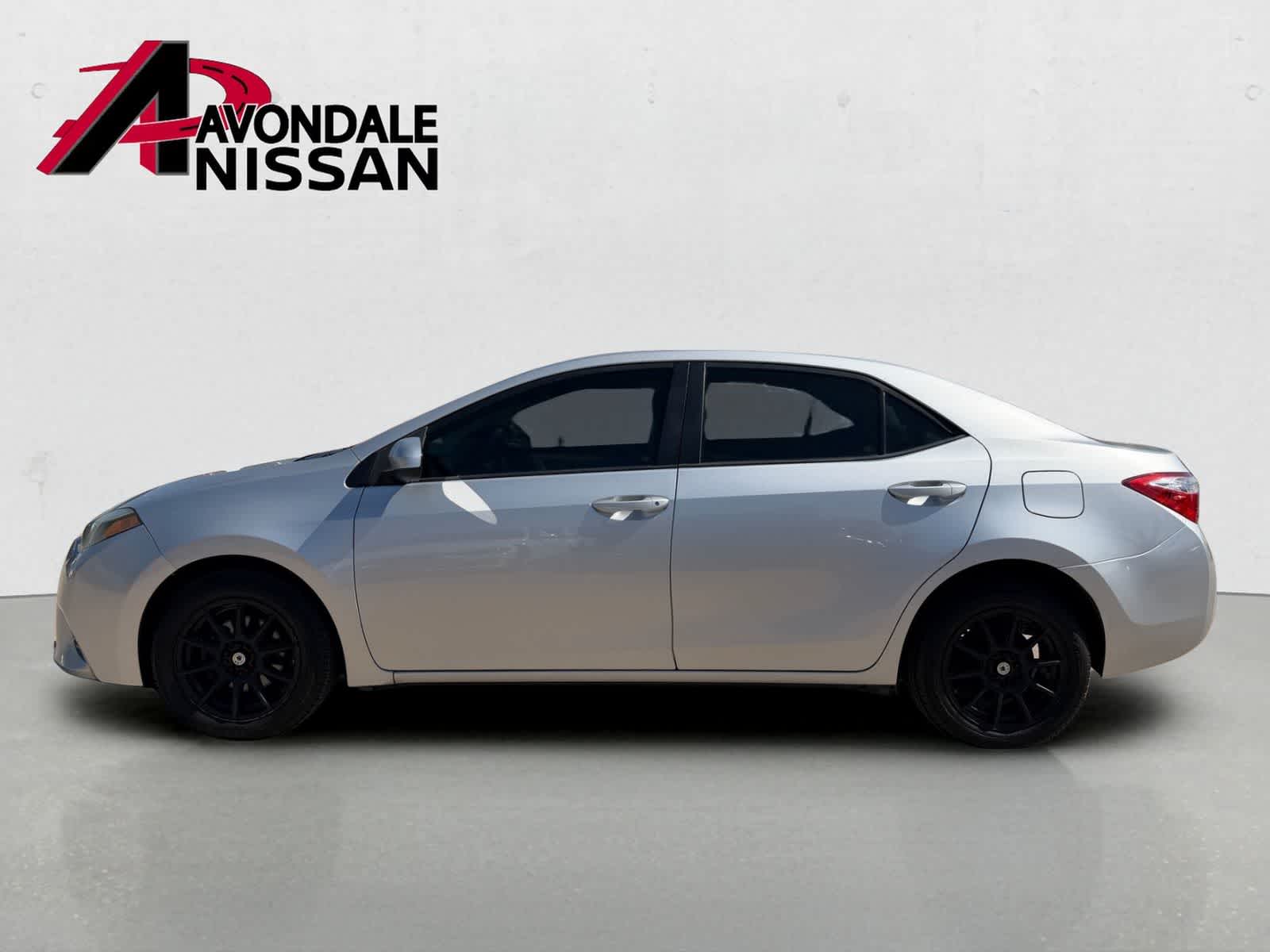 Thumbnail: 2016 Toyota Corolla - 3