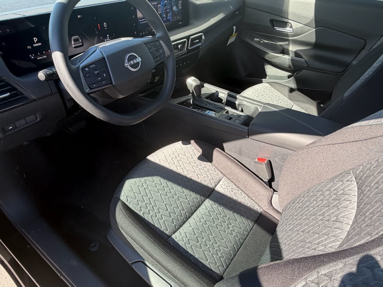 Thumbnail: 2026 Nissan Sentra - 2