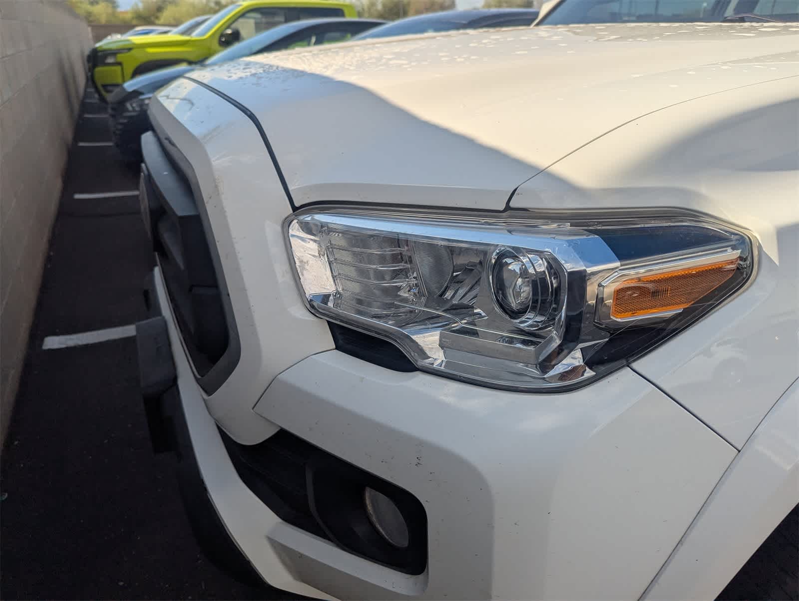 Thumbnail: 2020 Toyota Tacoma - 8