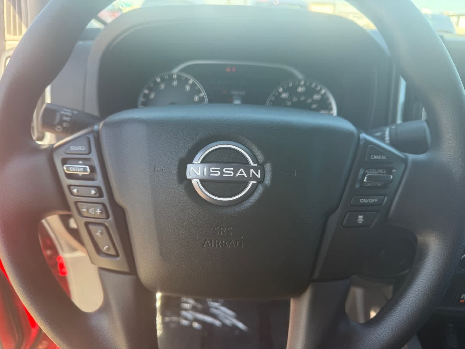 Thumbnail: 2025 Nissan Frontier - 21