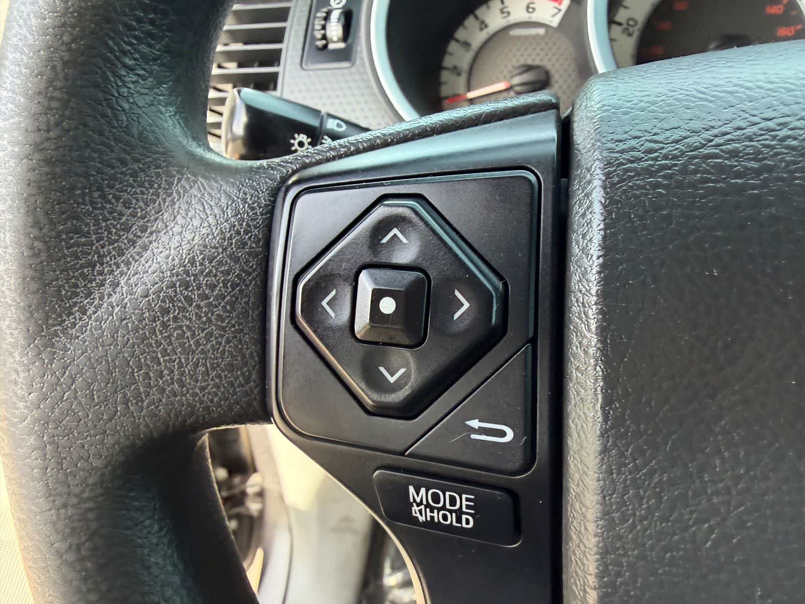 Thumbnail: 2015 Toyota Tacoma - 16