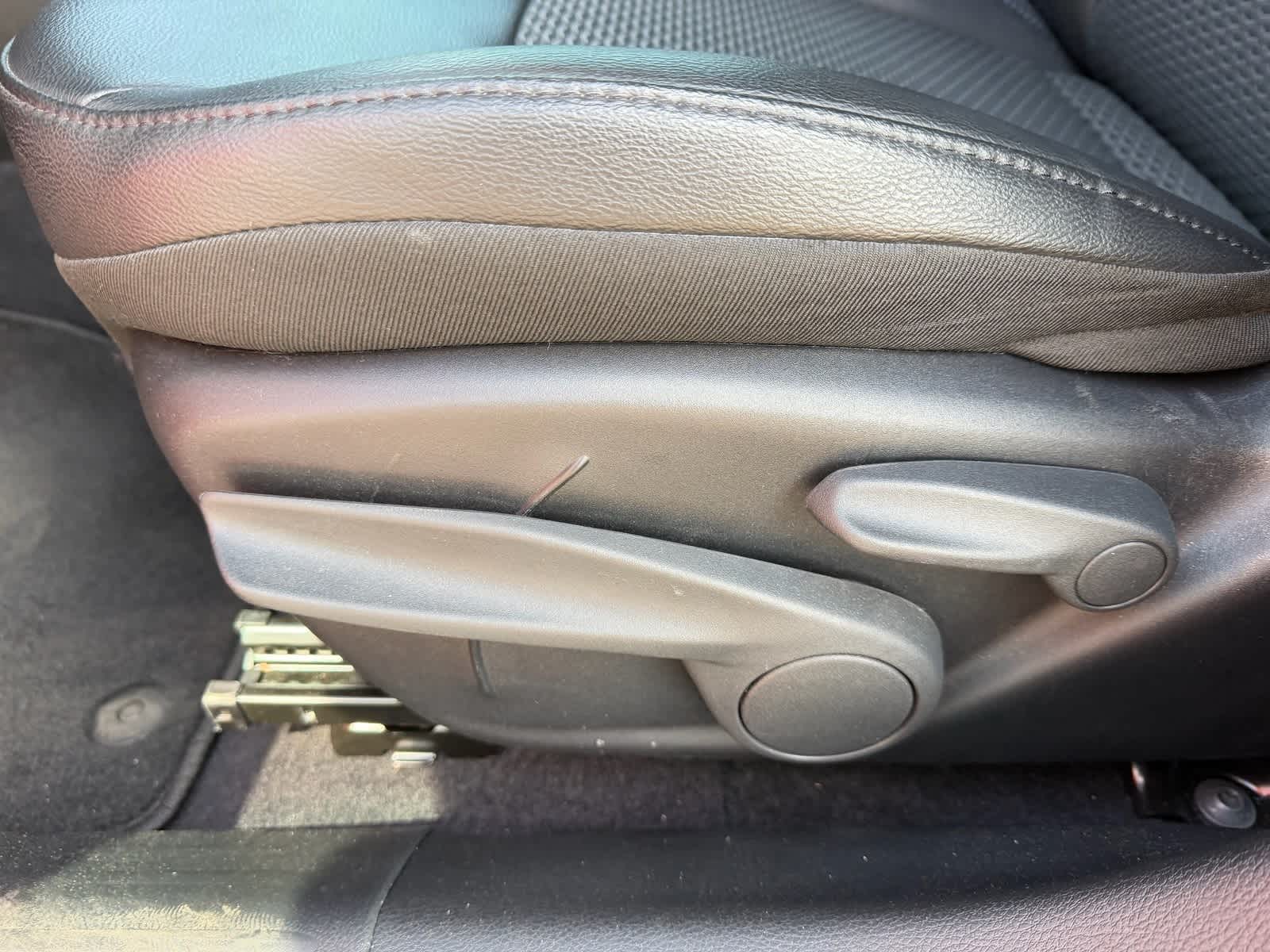 Thumbnail: 2025 Jeep Compass - 21