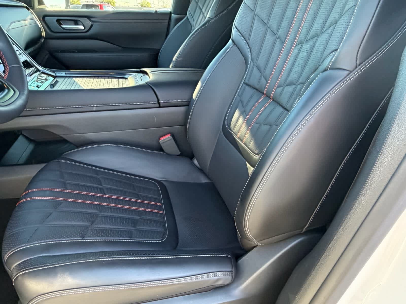 Thumbnail: 2025 Nissan Armada - 21