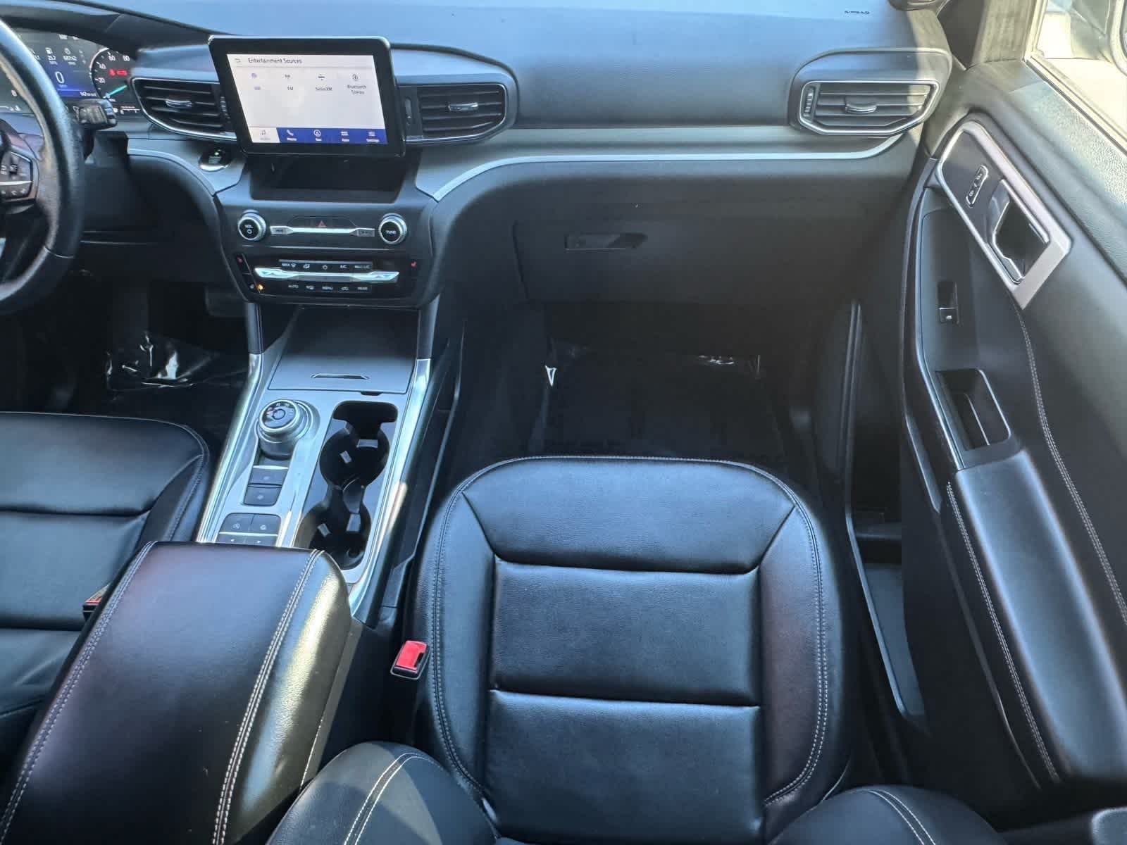 Thumbnail: 2020 Ford Explorer - 15