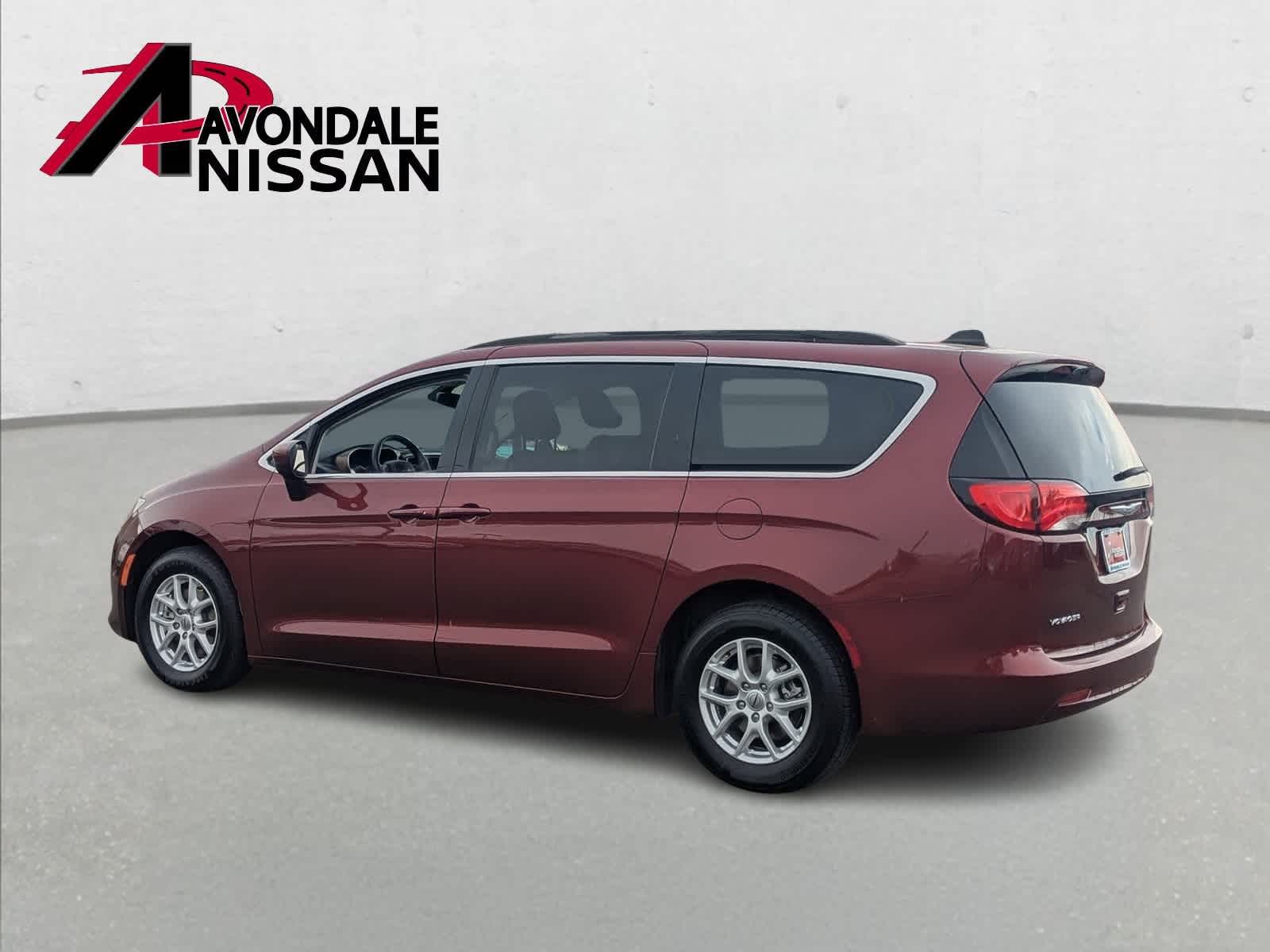 Thumbnail: 2021 Chrysler Voyager - 4