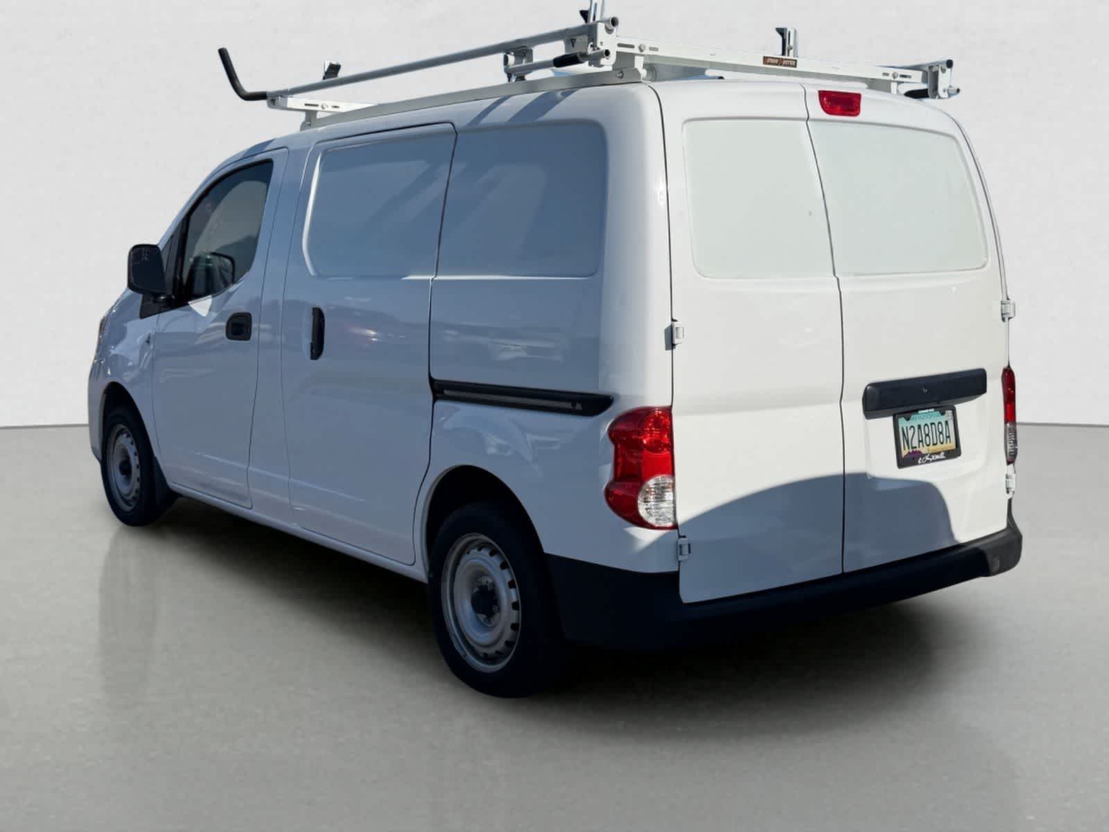 Thumbnail: 2020 Nissan NV200 - 3
