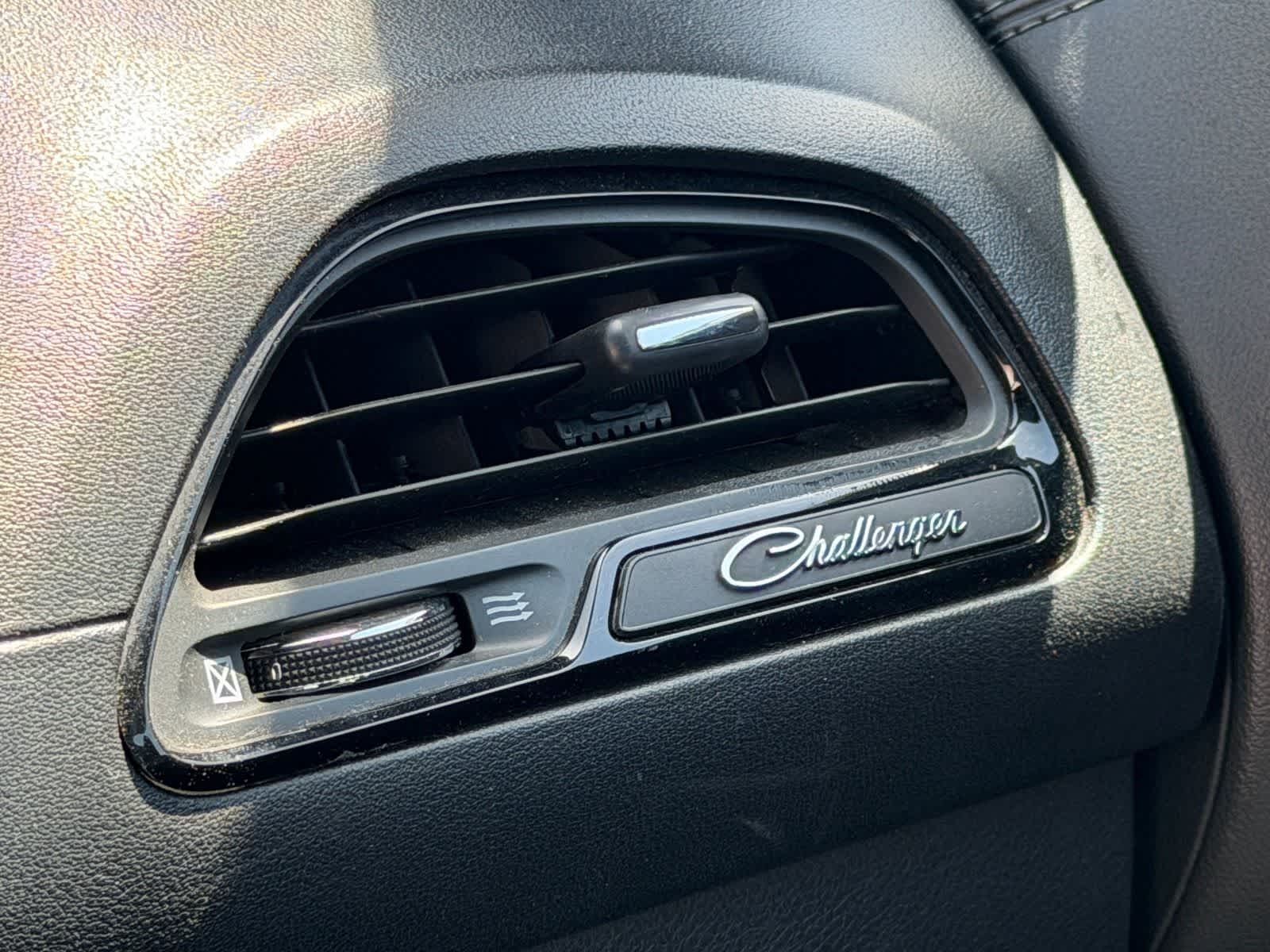 Thumbnail: 2021 Dodge Challenger - 14