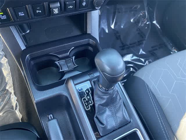 2021 Toyota Tacoma TRD Off-Road 29