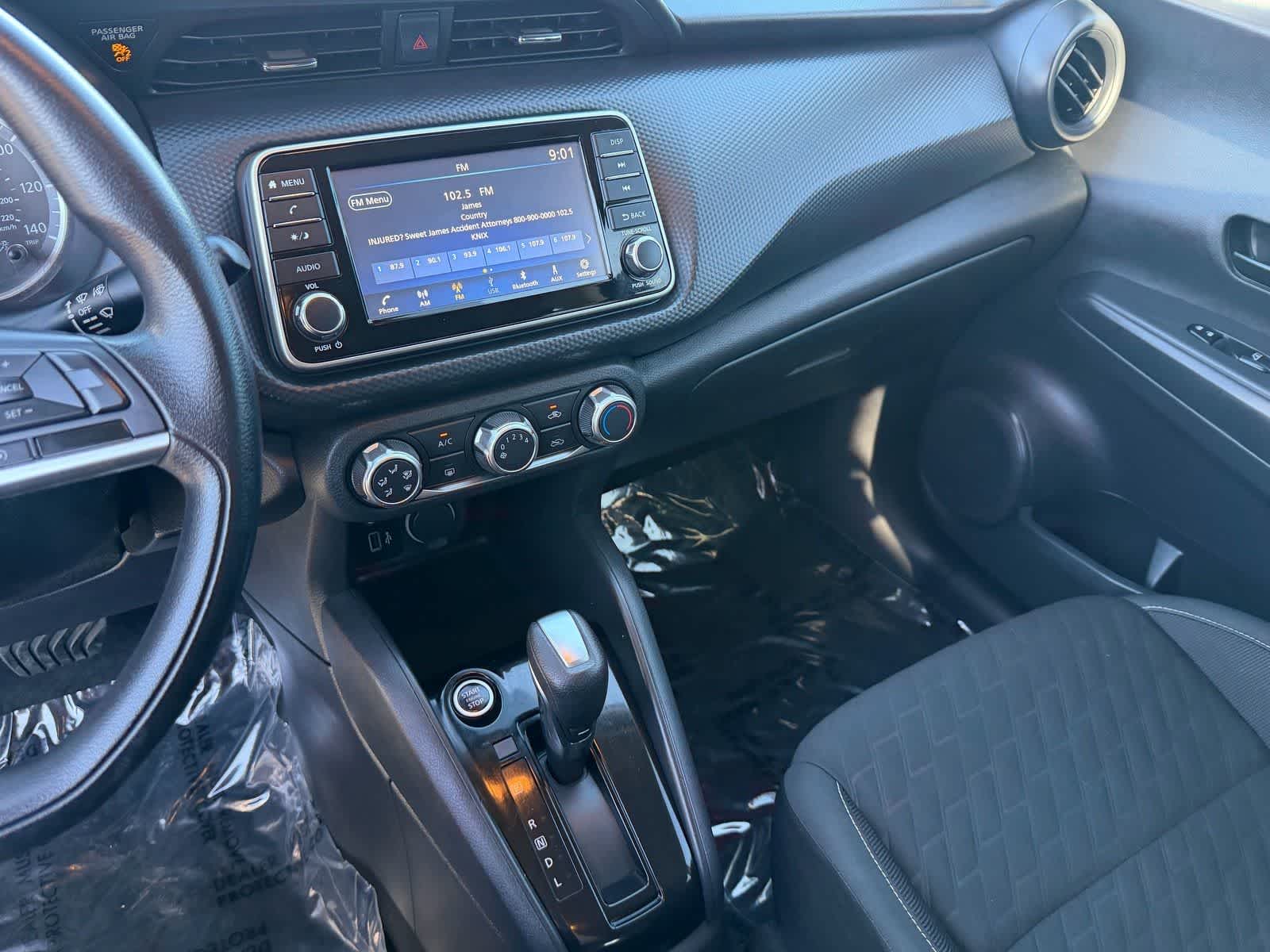 Thumbnail: 2022 Nissan Kicks - 23