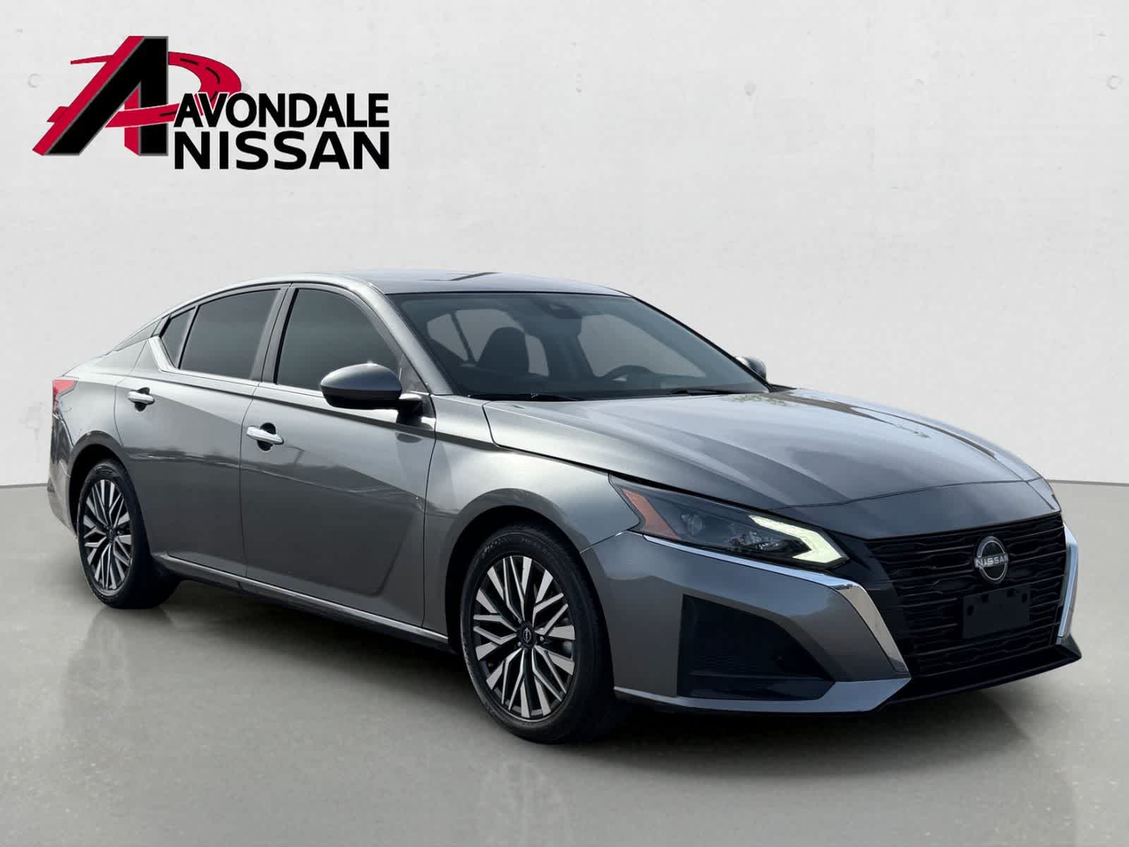 Thumbnail: 2023 Nissan Altima - 9