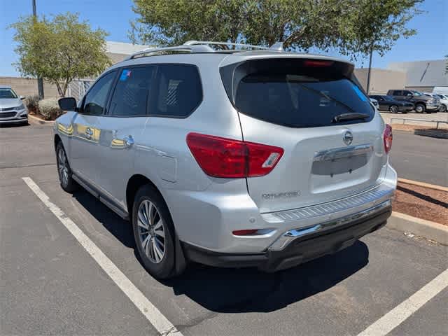 Thumbnail: 2020 Nissan Pathfinder - 3