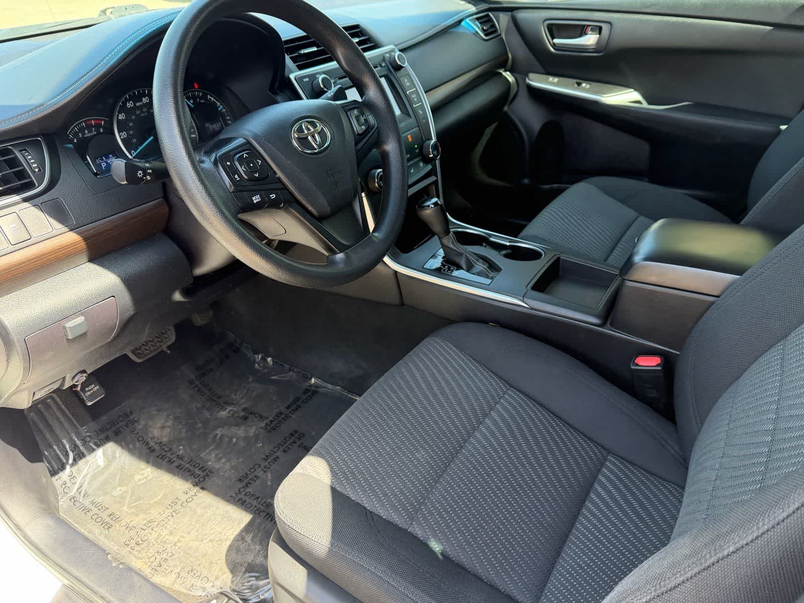 Thumbnail: 2015 Toyota Camry - 15