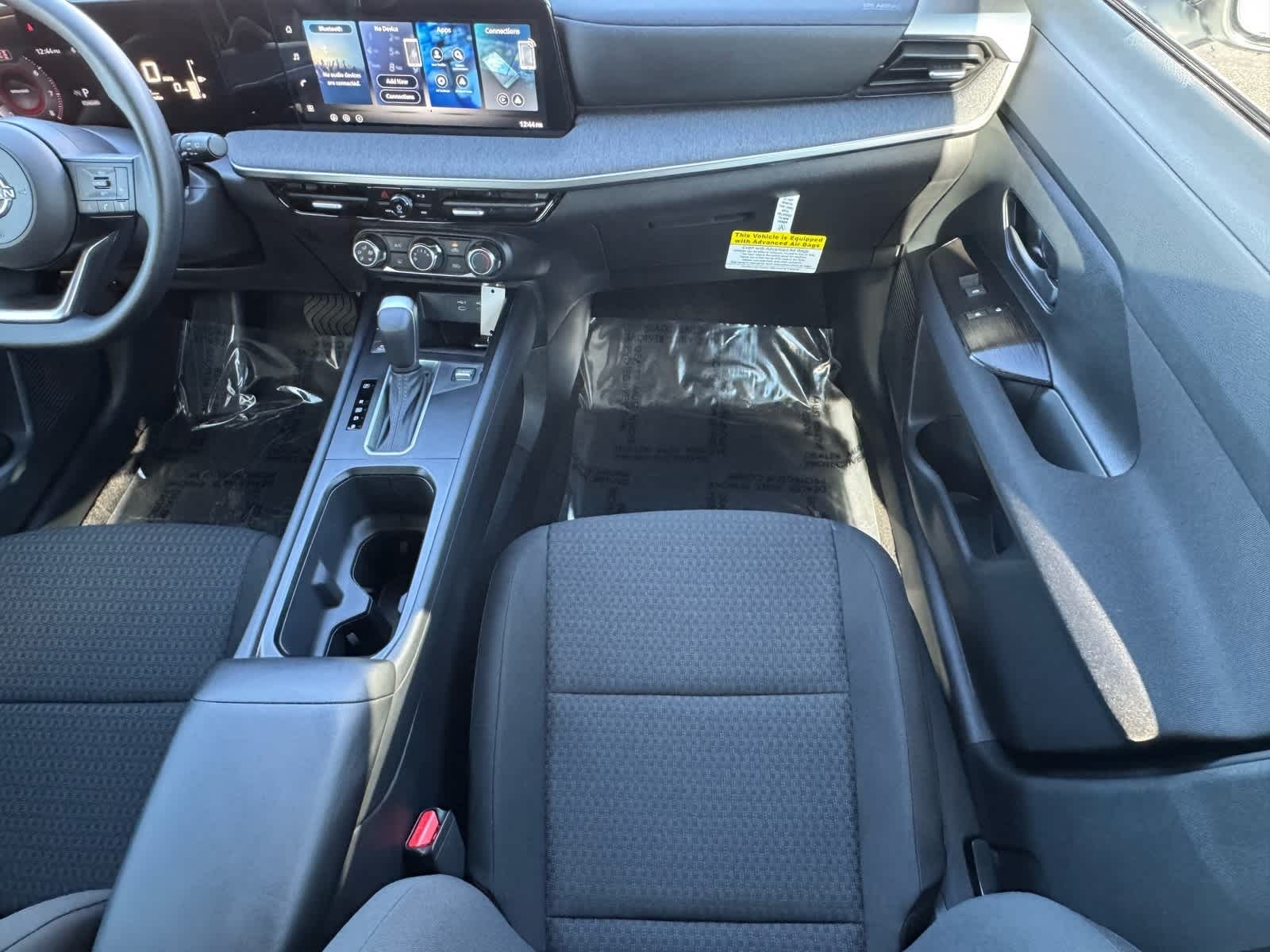 Thumbnail: 2026 Nissan Kicks - 16