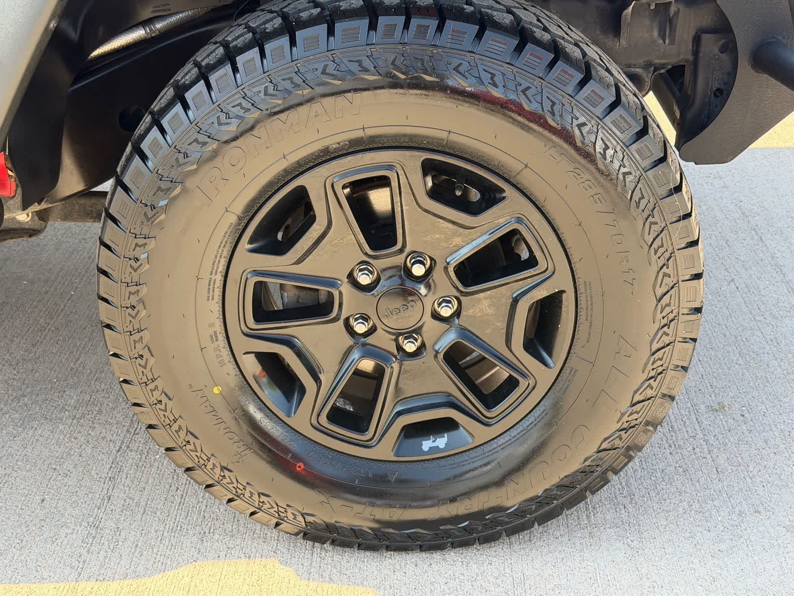 Thumbnail: 2014 Jeep Wrangler - 8