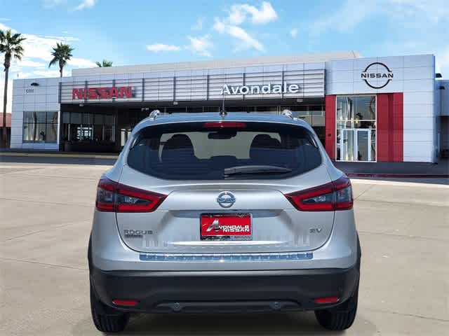 Thumbnail: 2021 Nissan Rogue Sport - 5