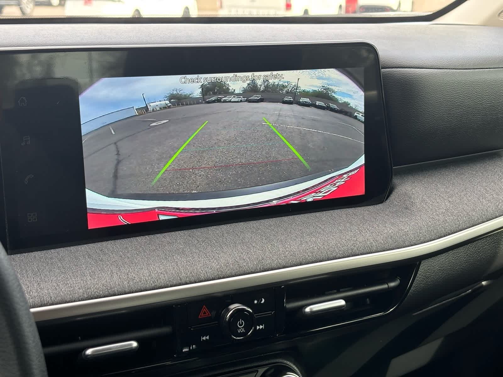 Thumbnail: 2026 Nissan Kicks - 17