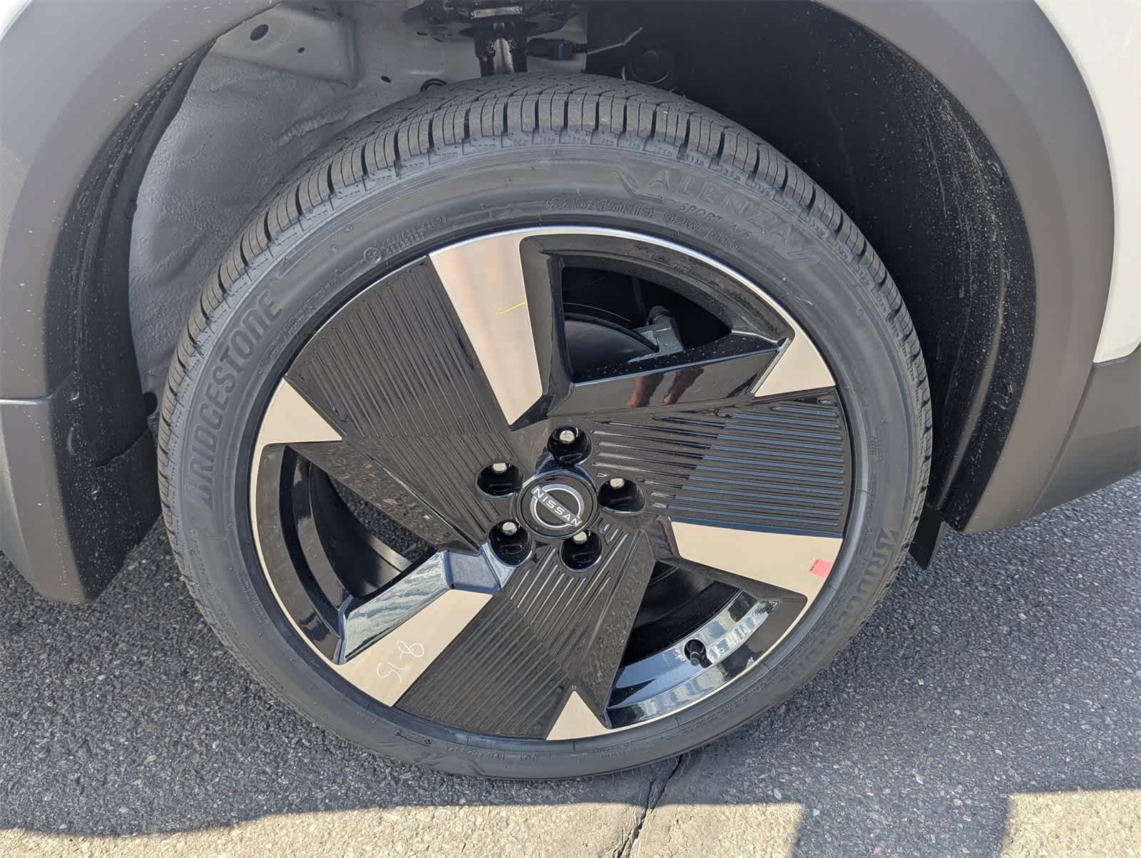 Thumbnail: 2026 Nissan Kicks - 10