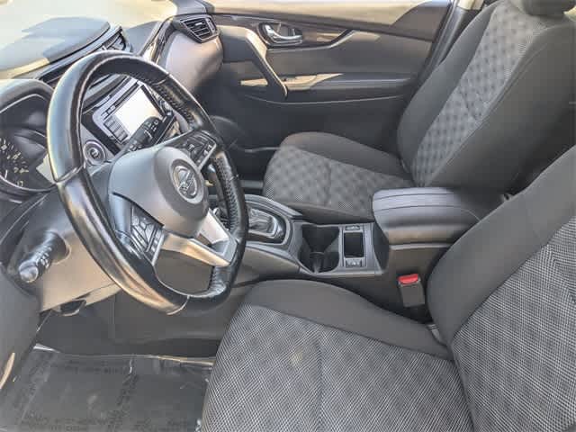 Thumbnail: 2021 Nissan Rogue Sport - 20