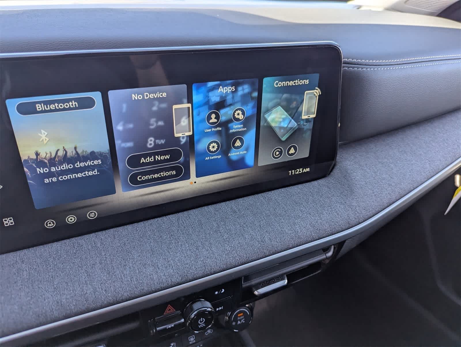 Thumbnail: 2026 Nissan Kicks - 20