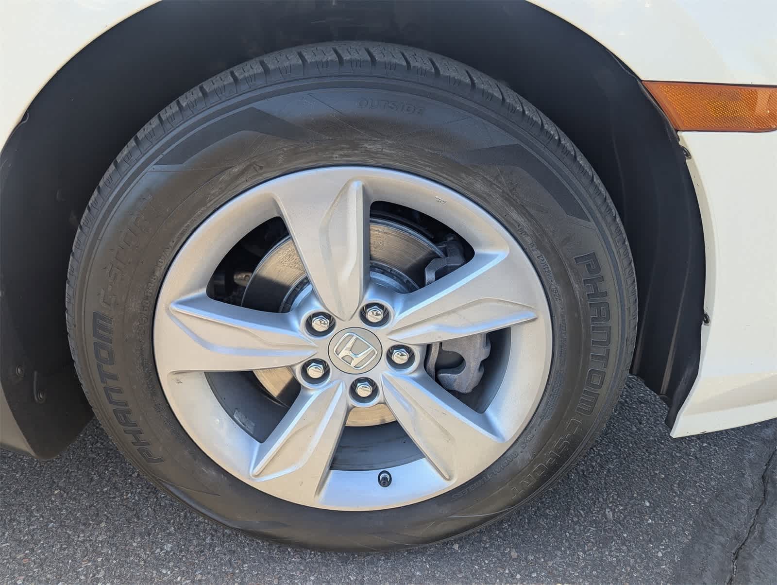 Thumbnail: 2020 Honda Odyssey - 10