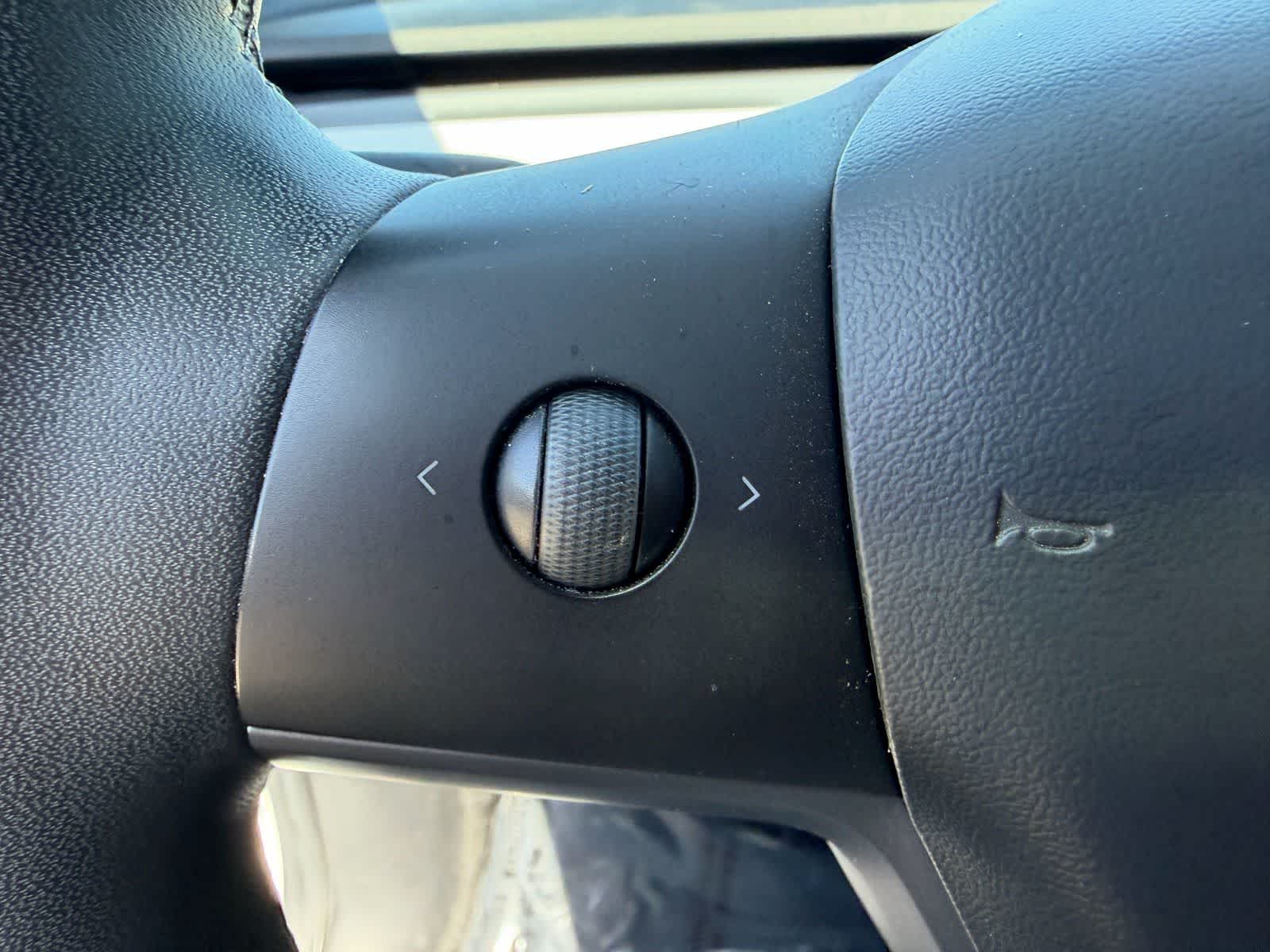 Thumbnail: 2020 Tesla Model Y - 35