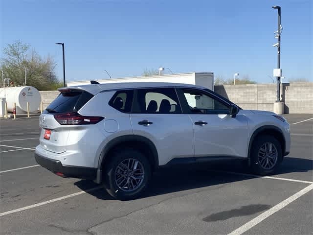 2025 Nissan Rogue S 6