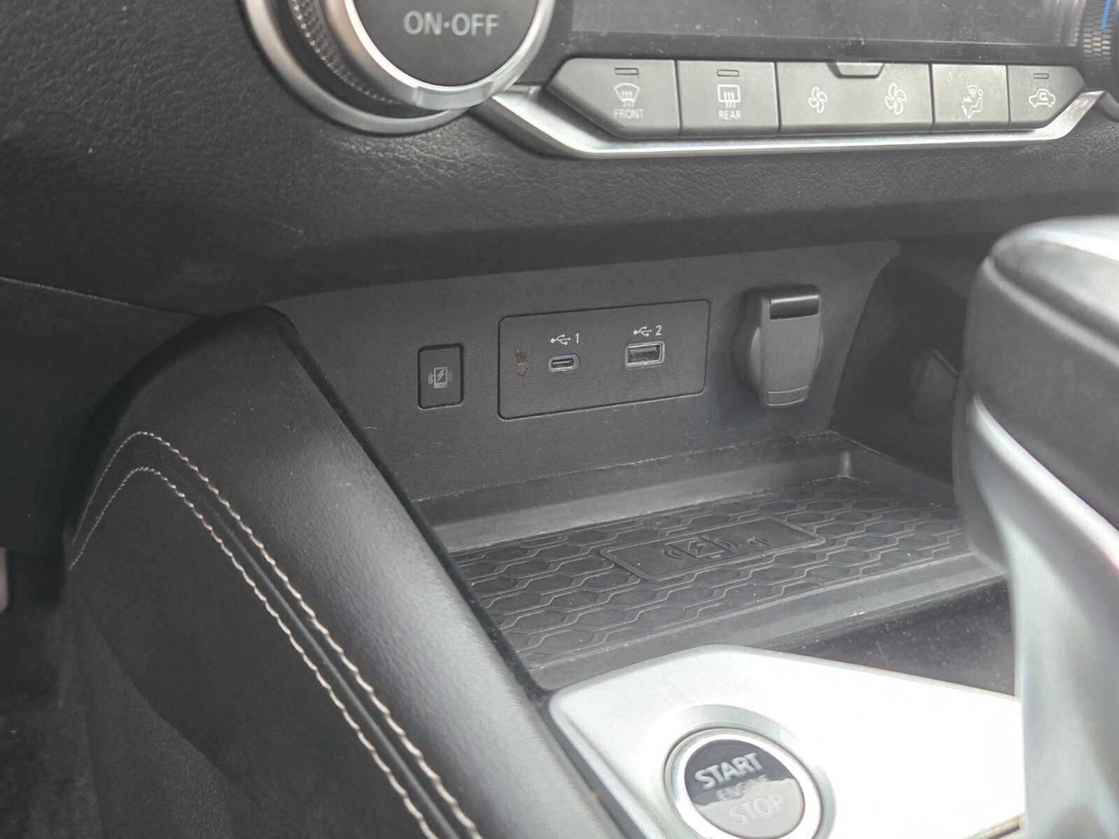 Thumbnail: 2023 Nissan Altima - 11