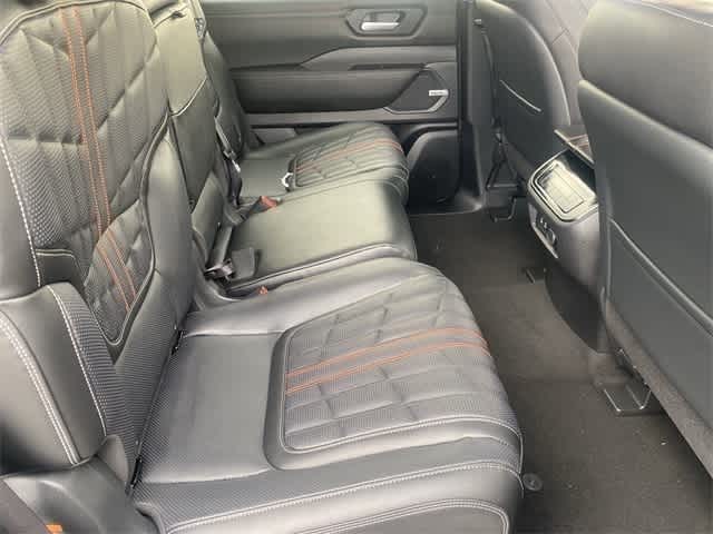 Thumbnail: 2025 Nissan Armada - 15