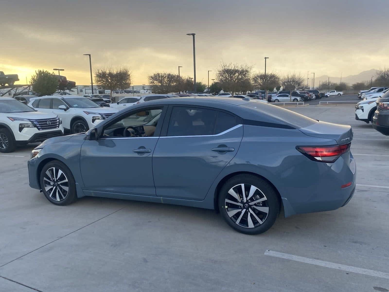Thumbnail: 2025 Nissan Sentra - 4