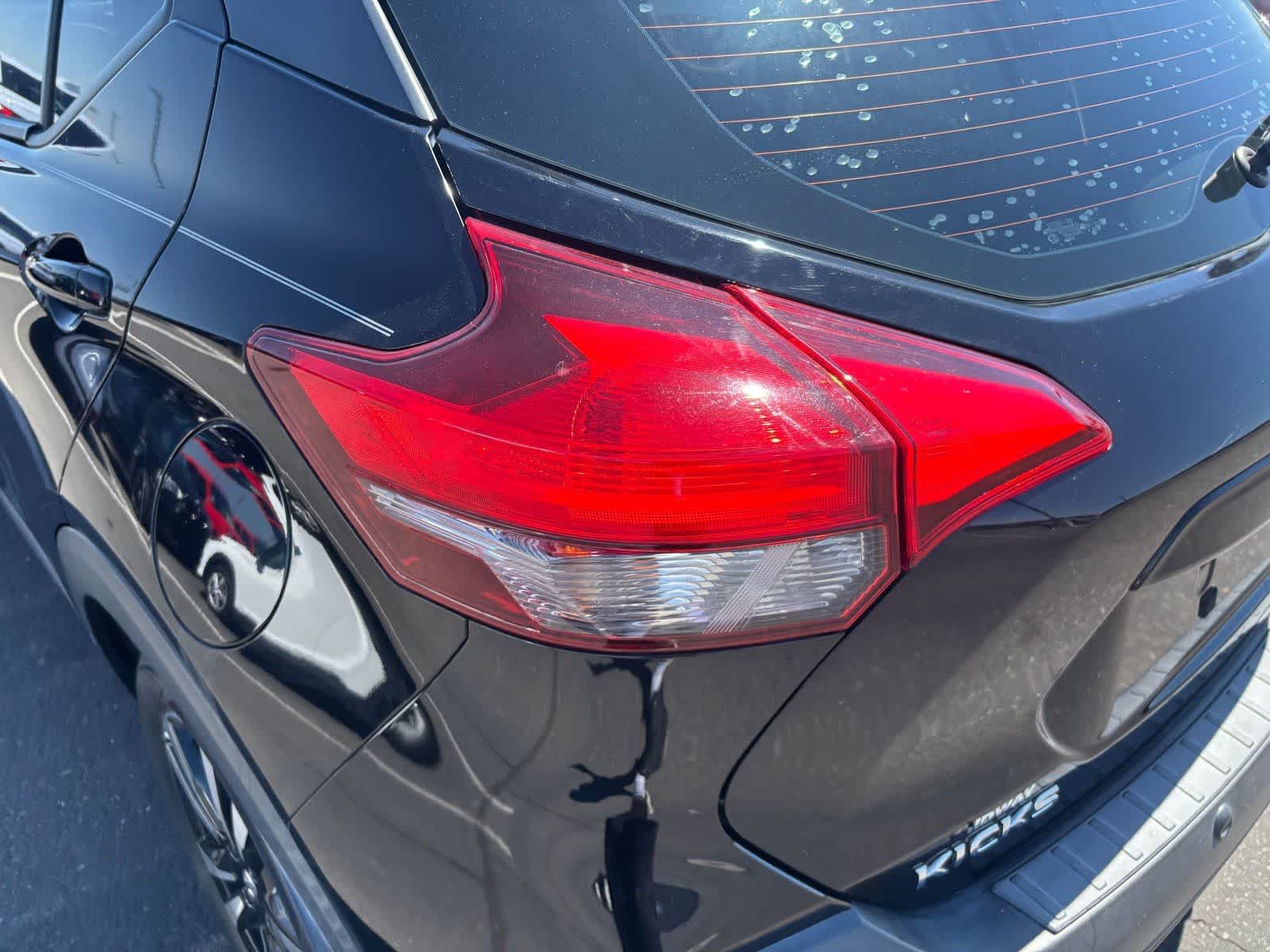 Thumbnail: 2020 Nissan Kicks - 7