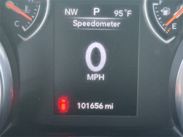 Thumbnail: 2019 Jeep Wrangler - 32