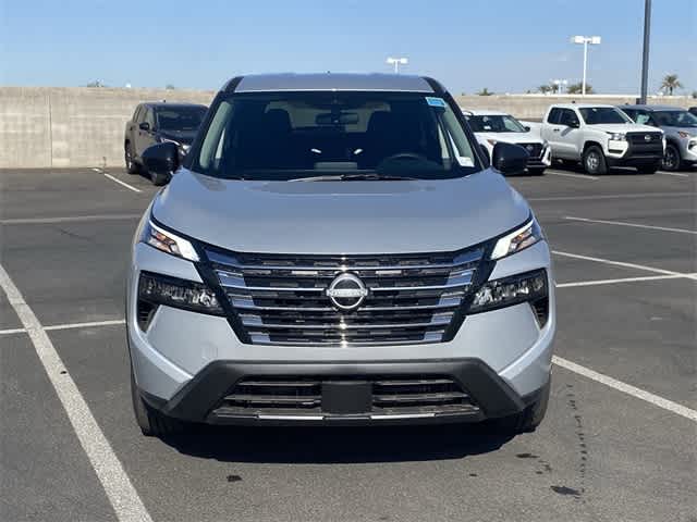 2025 Nissan Rogue S 9