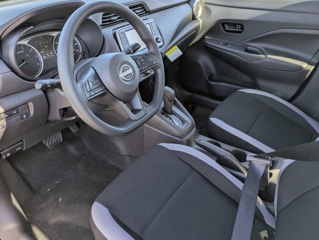 New 2025 Nissan Versa 1.6 S Sedan