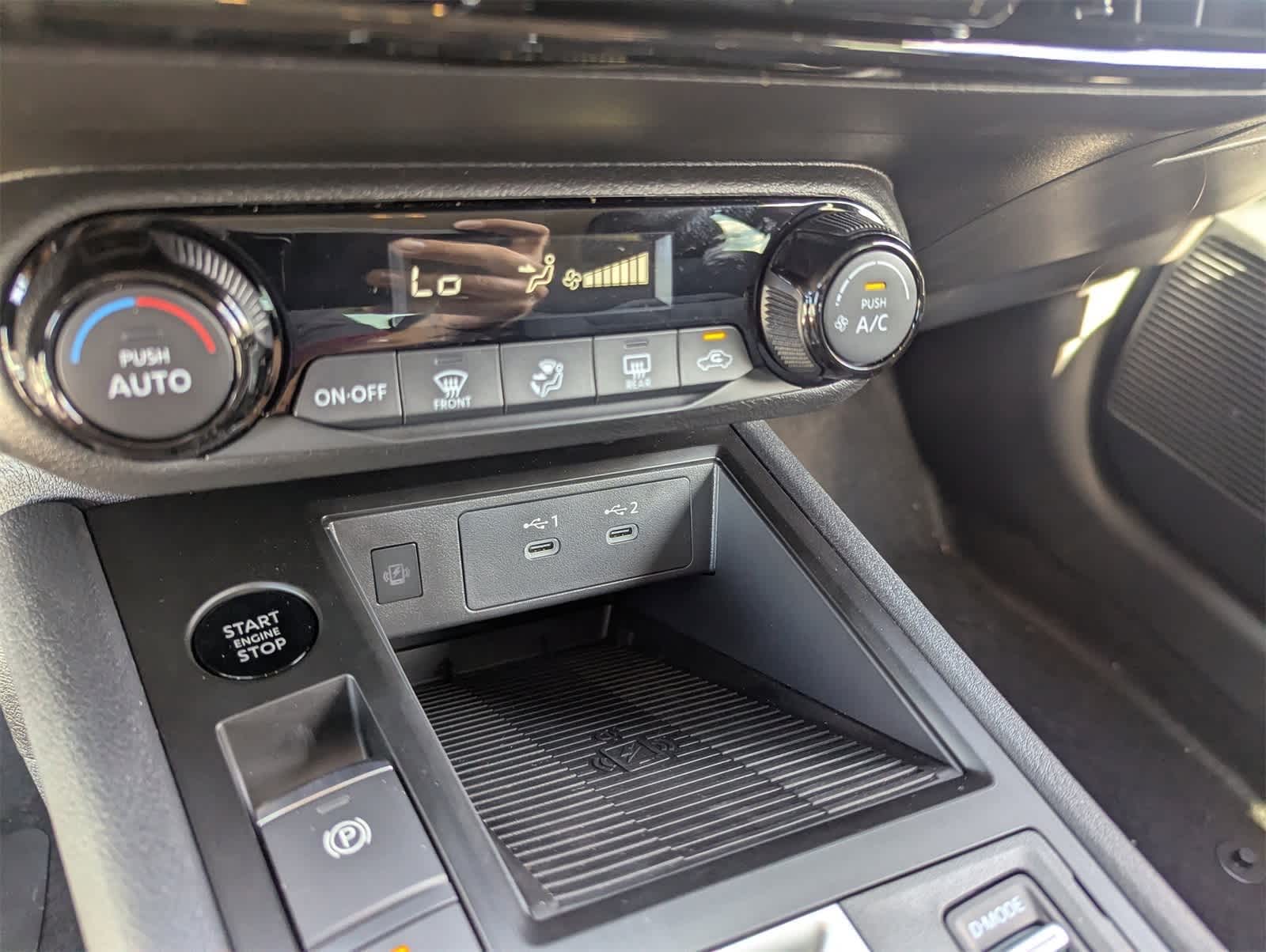 Thumbnail: 2026 Nissan Kicks - 23