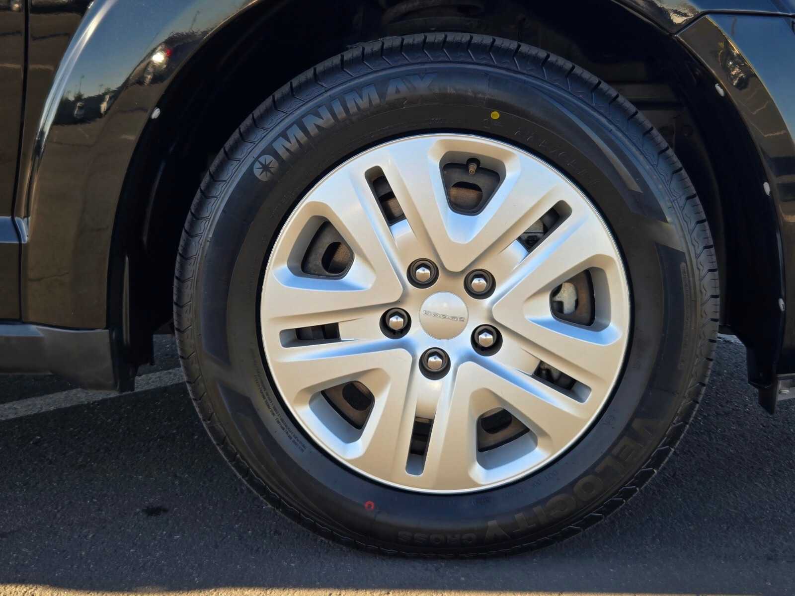 Thumbnail: 2020 Dodge Journey - 10