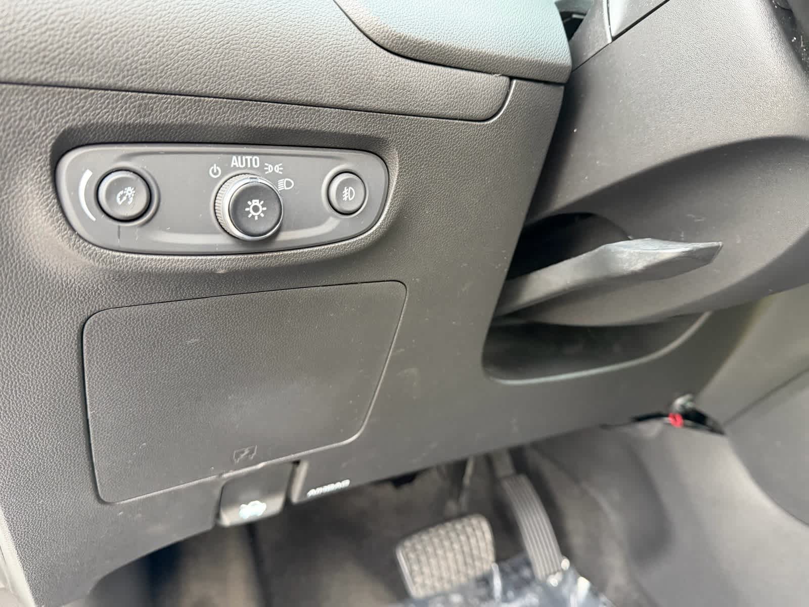 Thumbnail: 2023 Buick Encore GX - 20