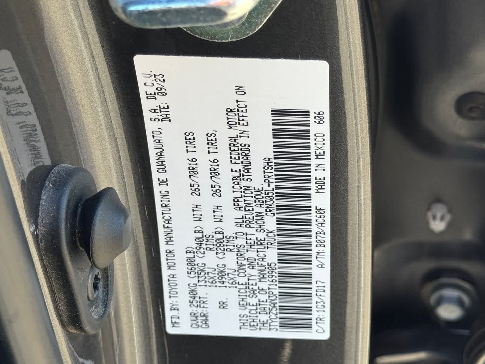 Thumbnail: 2023 Toyota Tacoma - 31