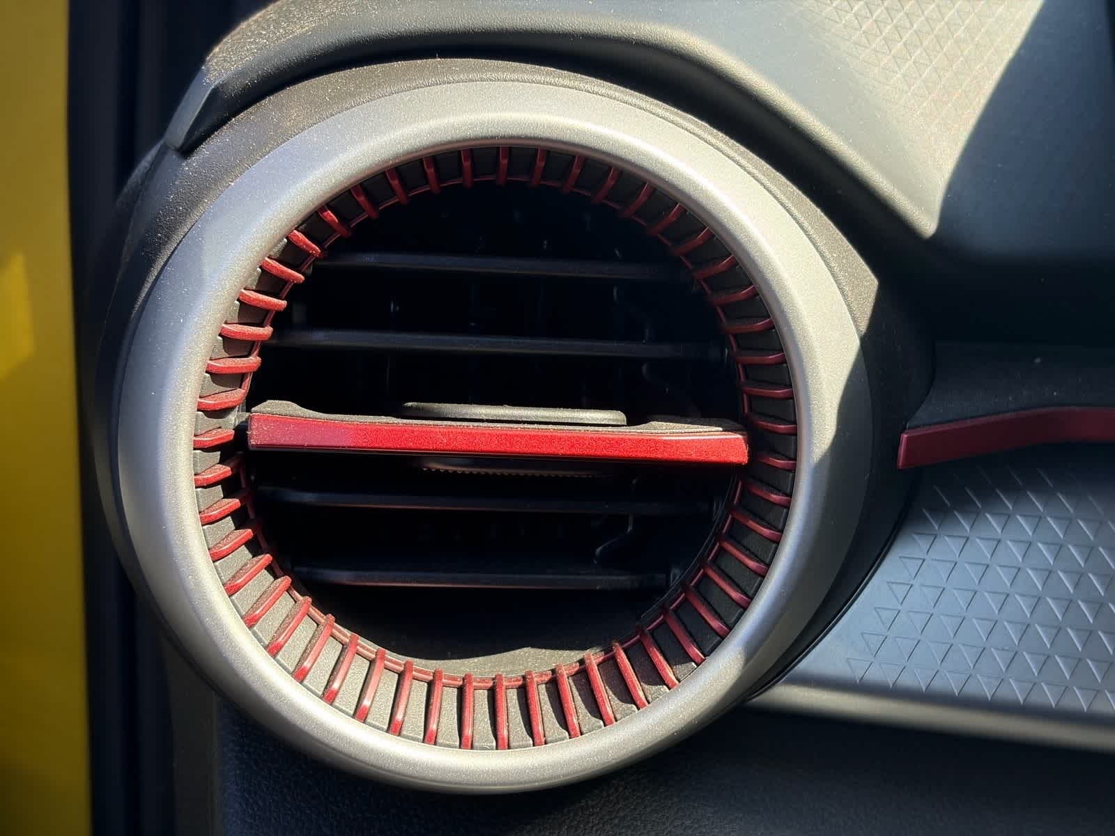 Thumbnail: 2024 Chevrolet Trax - 8