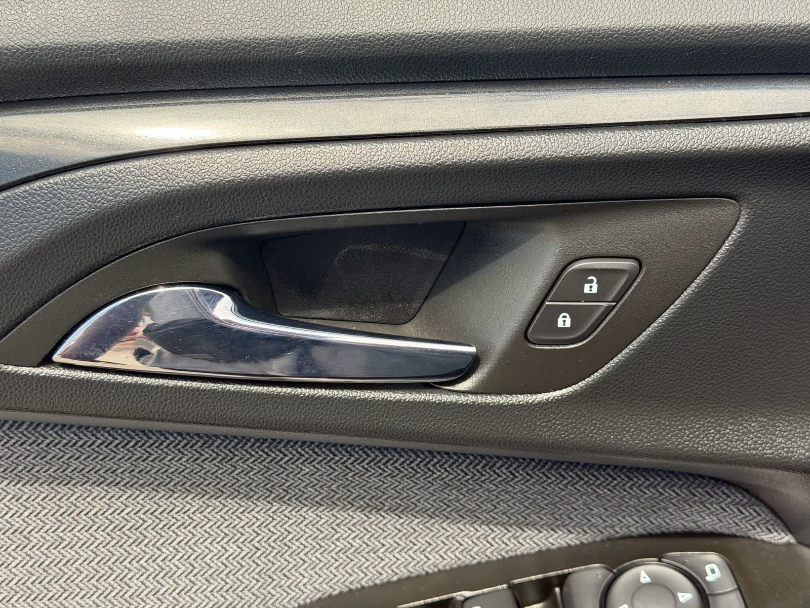 Thumbnail: 2023 Chevrolet TrailBlazer - 17