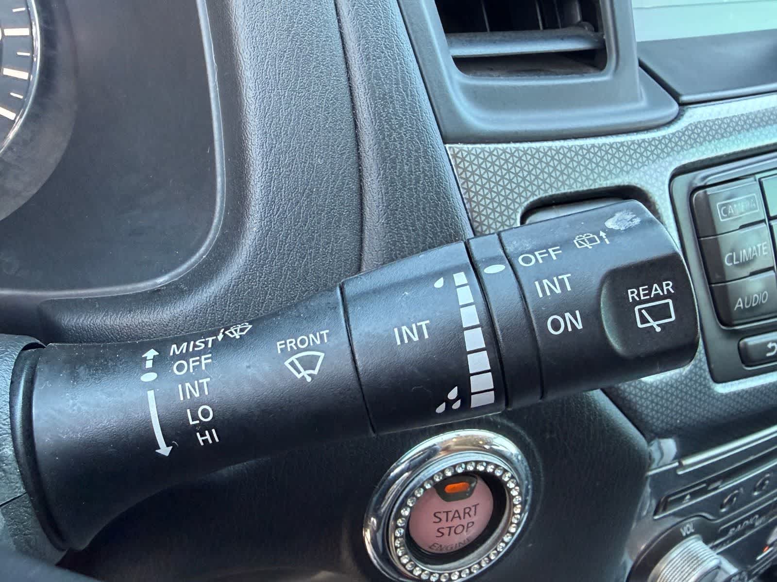 Thumbnail: 2019 Nissan Pathfinder - 23