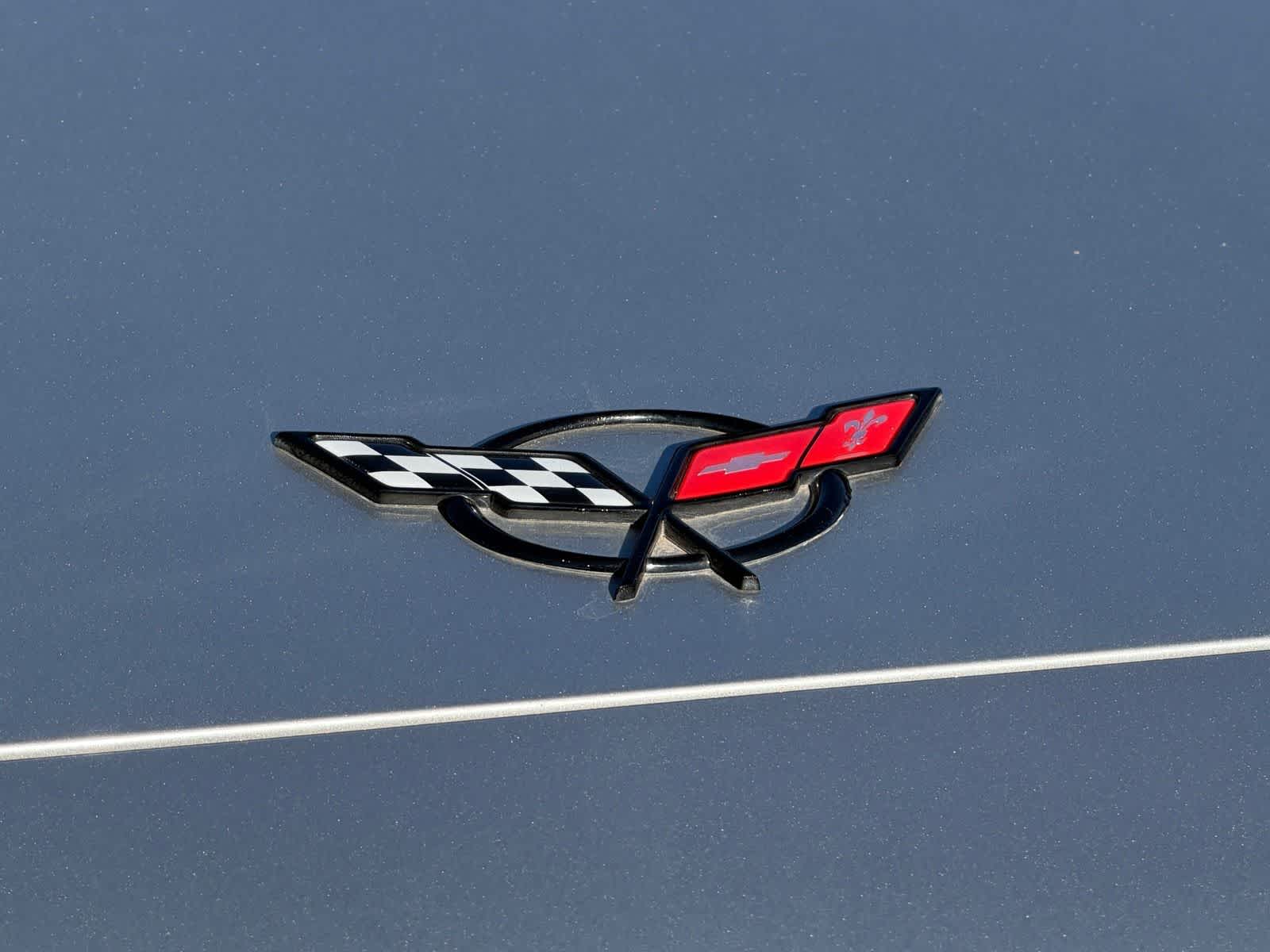 Thumbnail: 2004 Chevrolet Corvette - 25