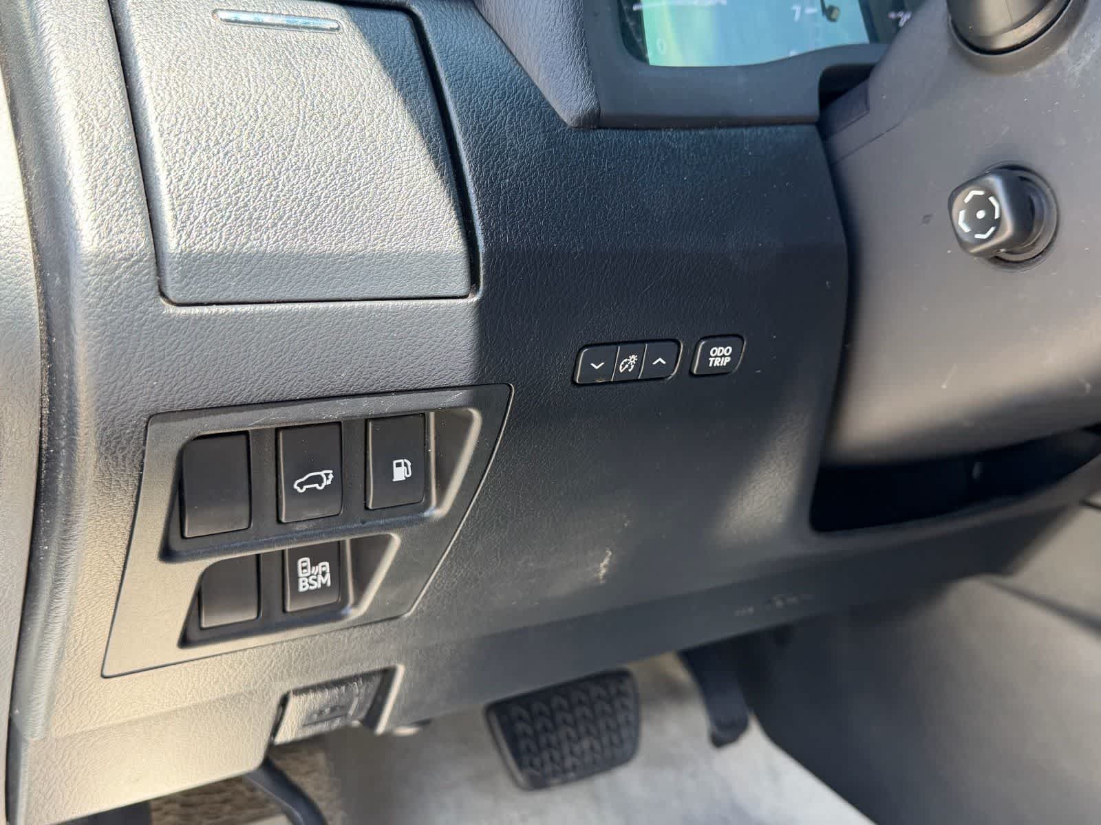 Thumbnail: 2013 Lexus RX - 25