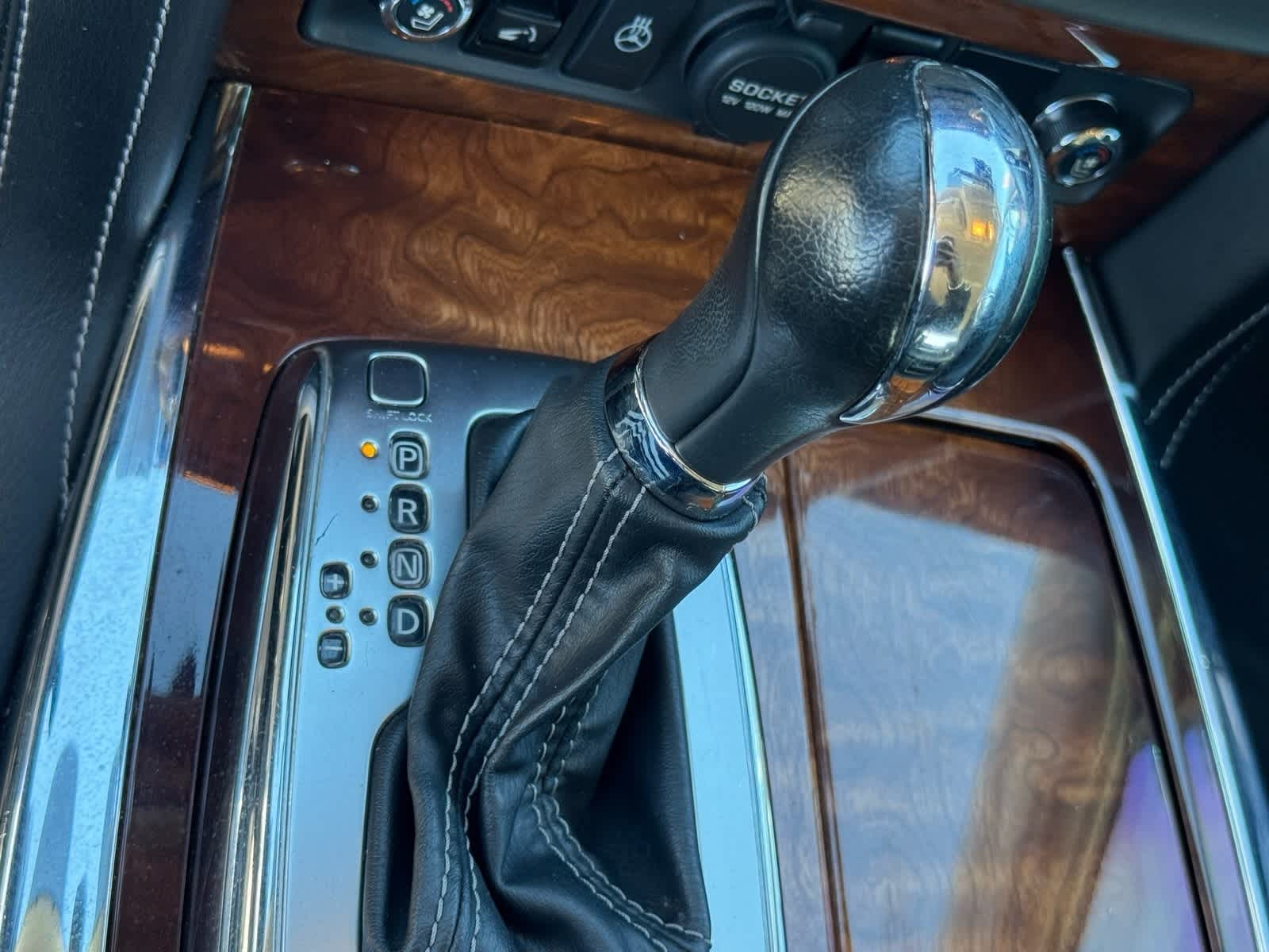 Thumbnail: 2015 INFINITI QX80 - 30