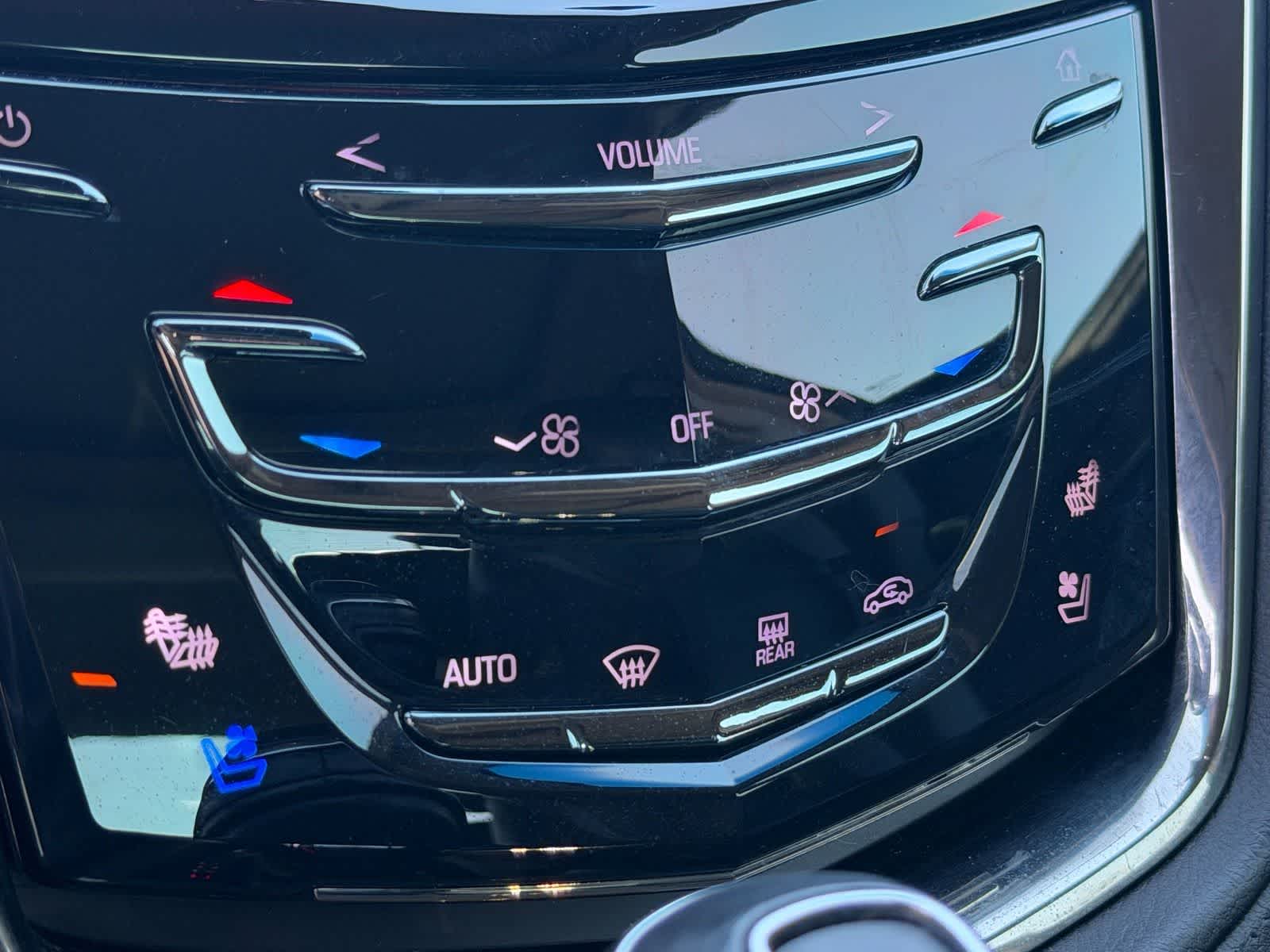 Thumbnail: 2019 Cadillac CTS - 23