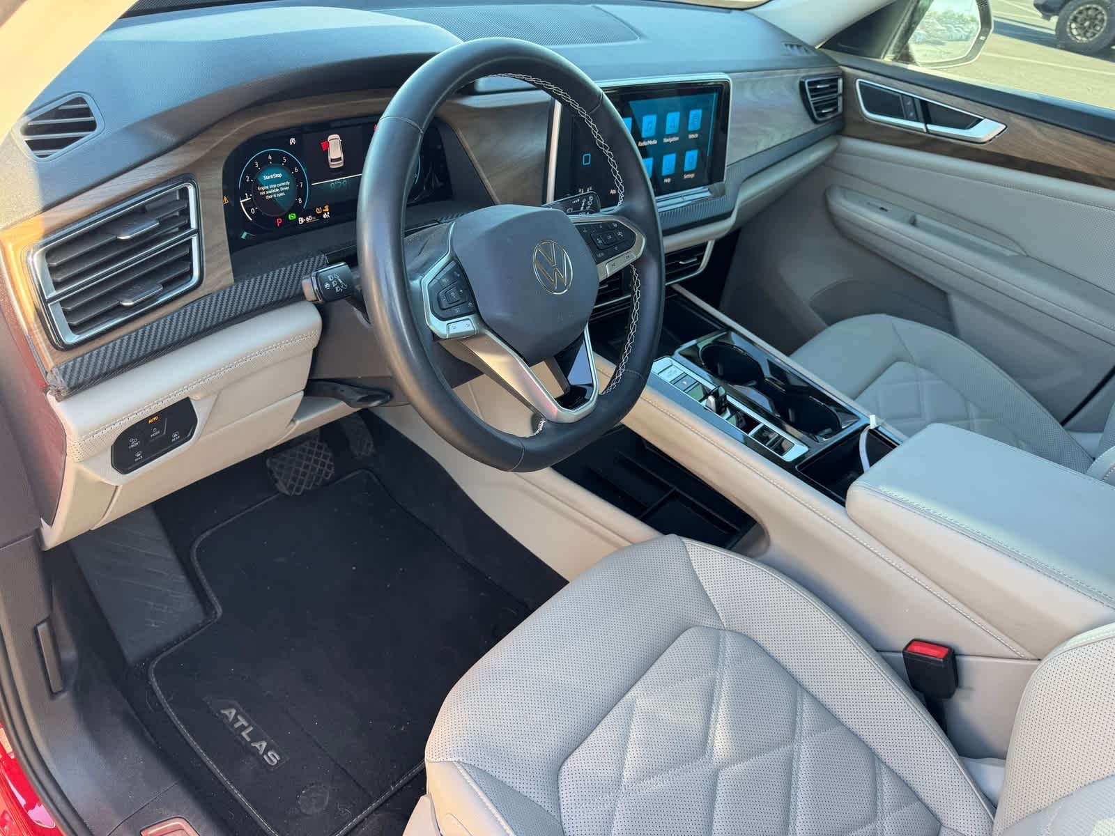 Thumbnail: 2024 Volkswagen Atlas - 8